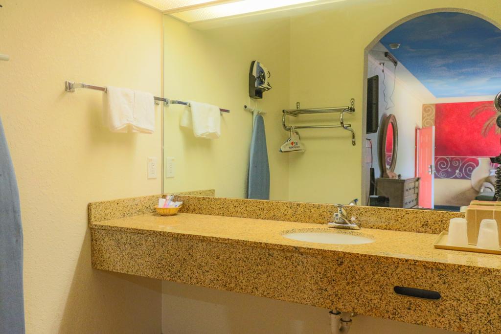 The Symphony Inn & Suites Houston Pokój zdjęcie